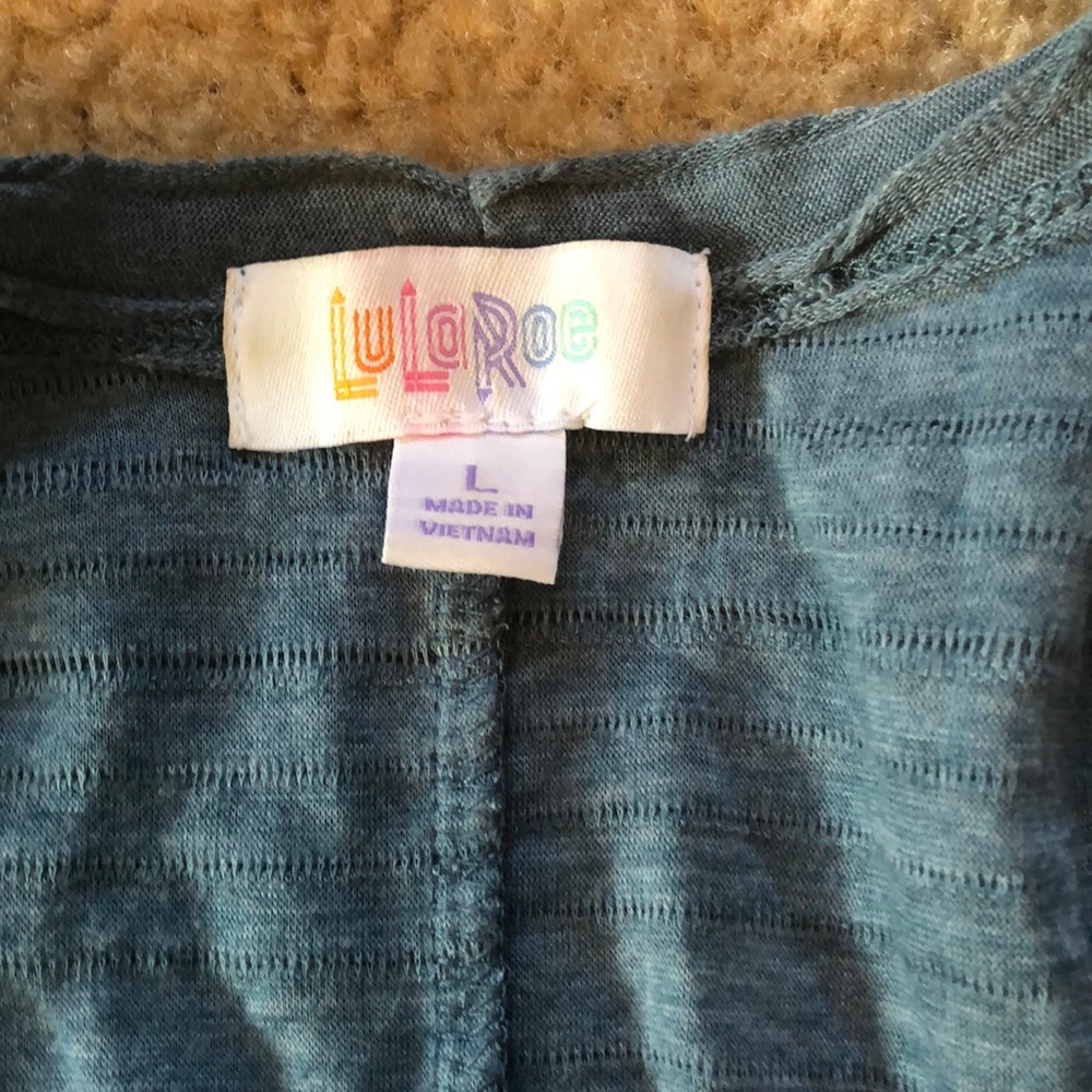 Lularoe Sarah - Picture 2 of 4